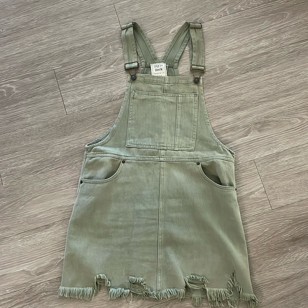Green overall dress